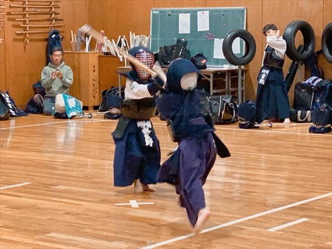 03 (48)