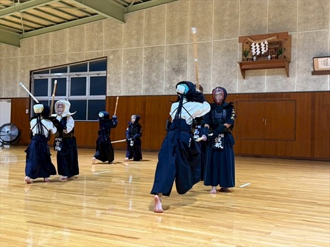 03 (10)