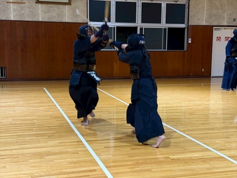 06 (3)