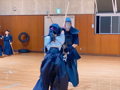 02 (3)