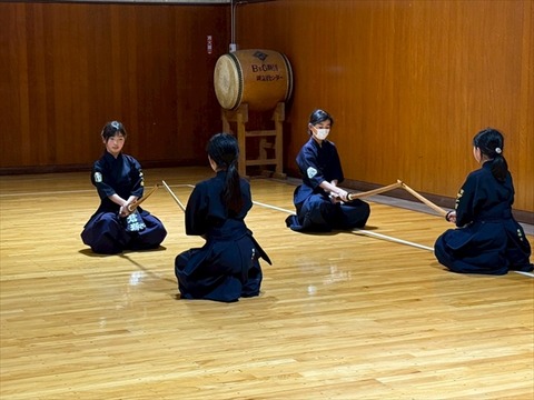 04 (3)
