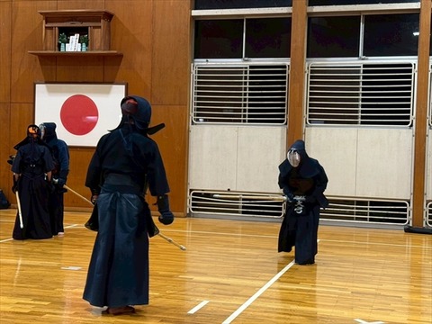 09 (3)