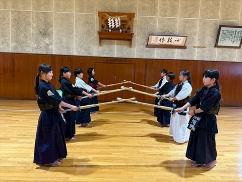 01 (1)