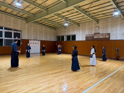 05 (9)