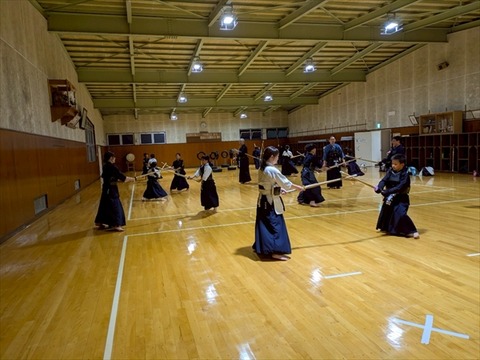 05 (3)