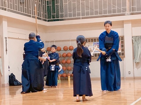 02 (11)