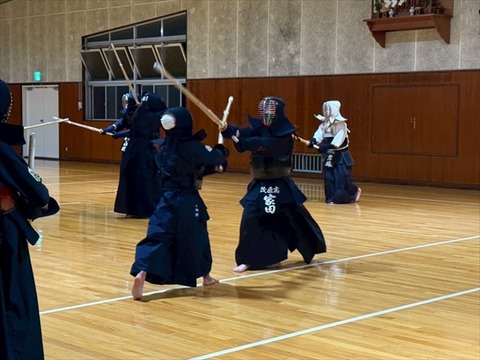 02 (28)