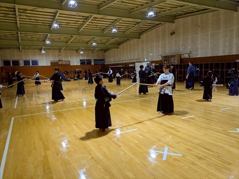 05 (4)