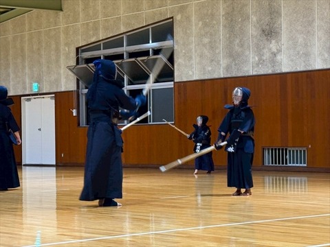 02 (25)