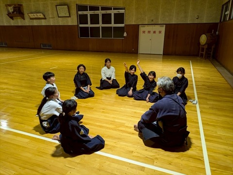 05 (3)