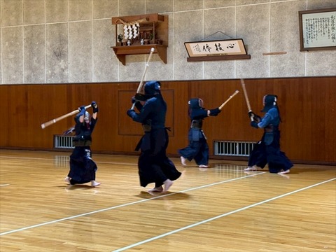 05 (2)