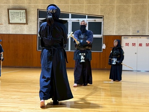 01 (2)
