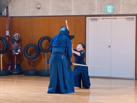 02 (52)