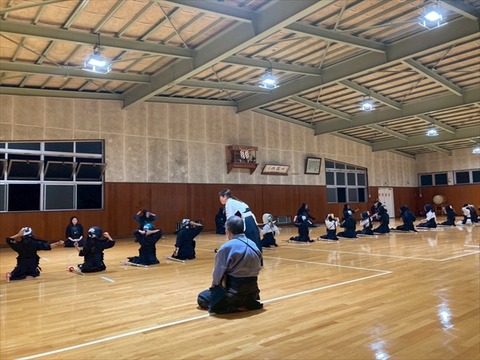 08 (3)