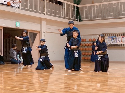 03 (7)