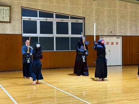 03 (12)