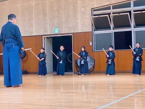 01 (4)