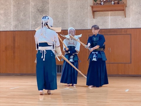 03 (1)
