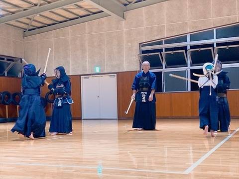 03 (51)