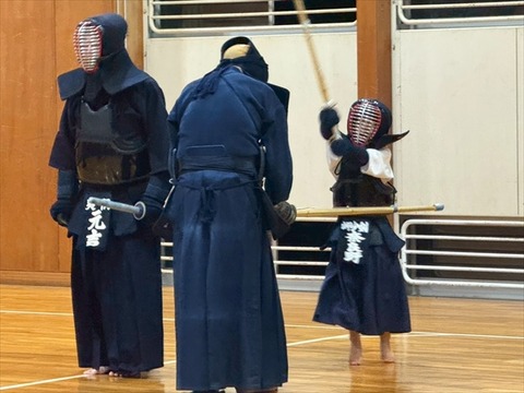 09 (12)