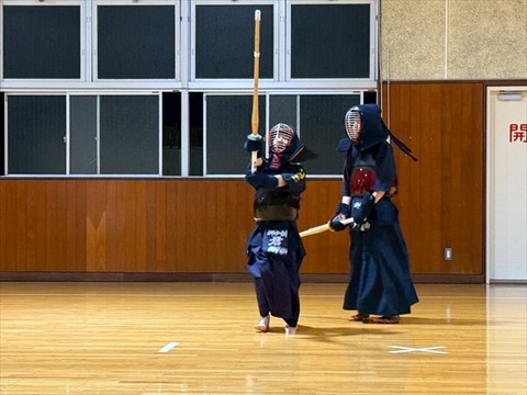 02 (4)