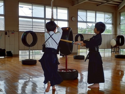01 (8)