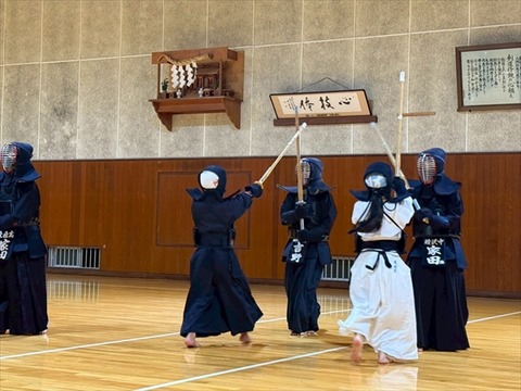 04 (2)