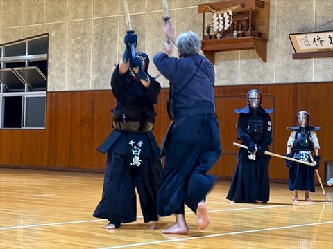 02 (19)