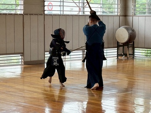 05 (4)
