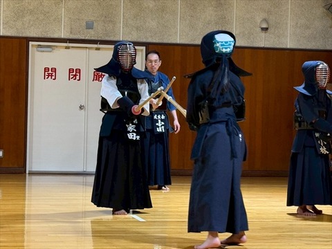 01 (2)