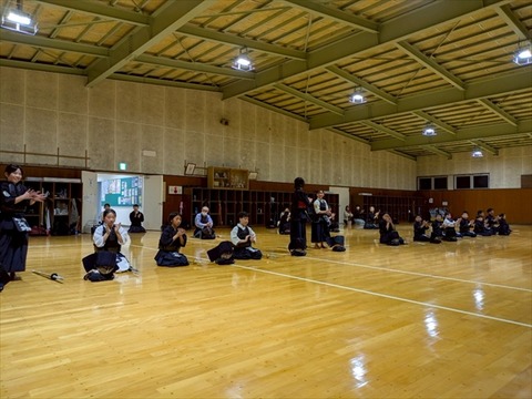 06 (4)