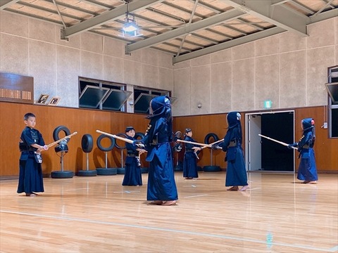 03 (23)
