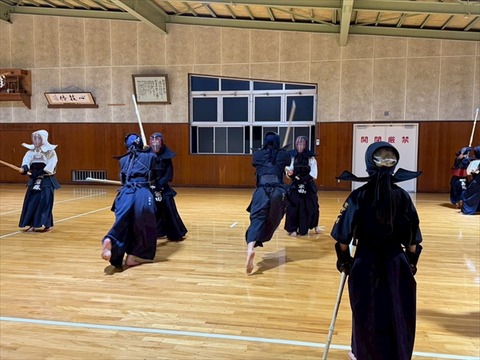 02 (57)