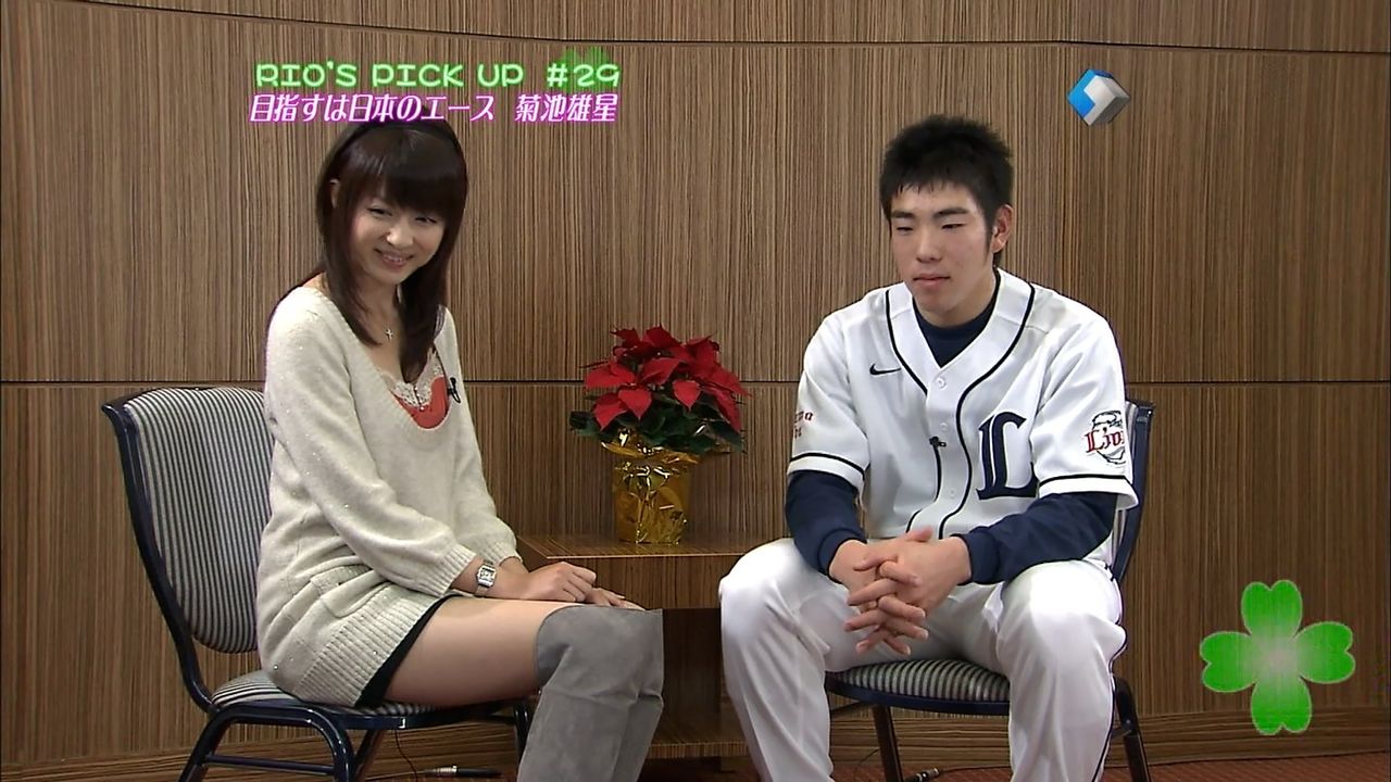 加藤綾子とかいうオバサンが藤井聡太君を誘惑してる件 逆に 加藤綾子とかいうオバサンが藤井聡太君を誘惑してる件 逆に
