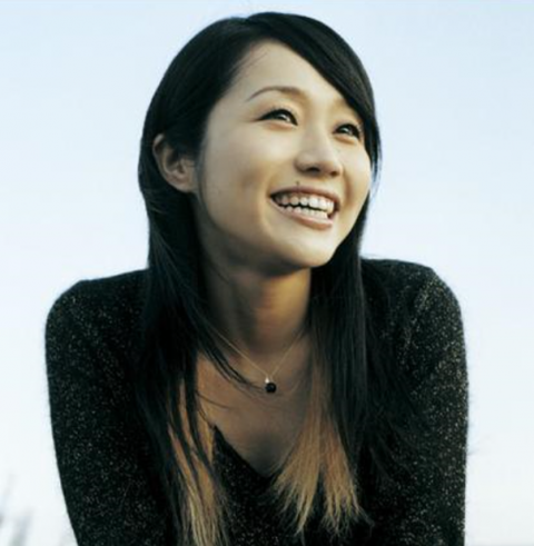 yaidahitomi1-489x500