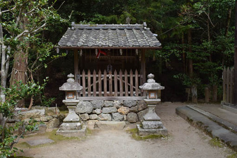 蔭山神社