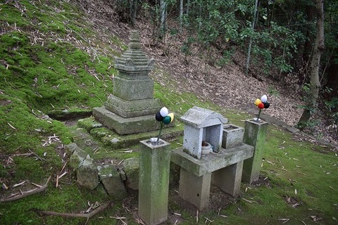 菩提僊那の供養塔