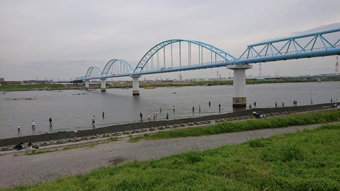 [画像:7a0761da-s.jpg]