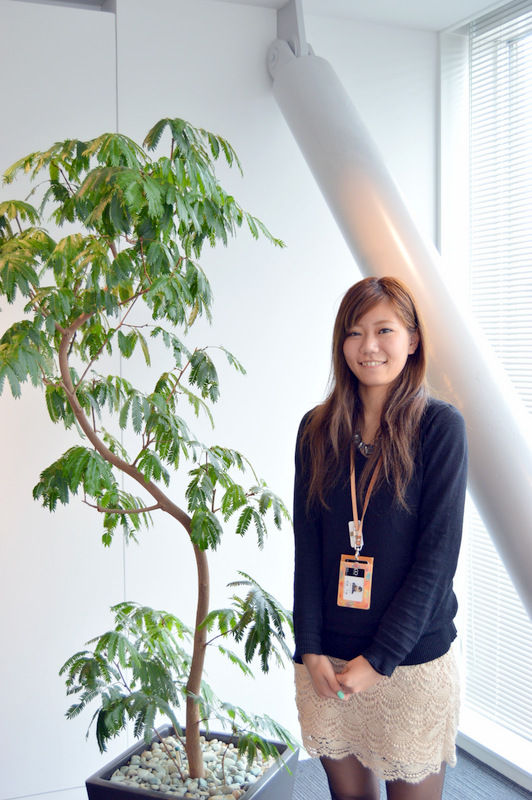 おねいさん登場！