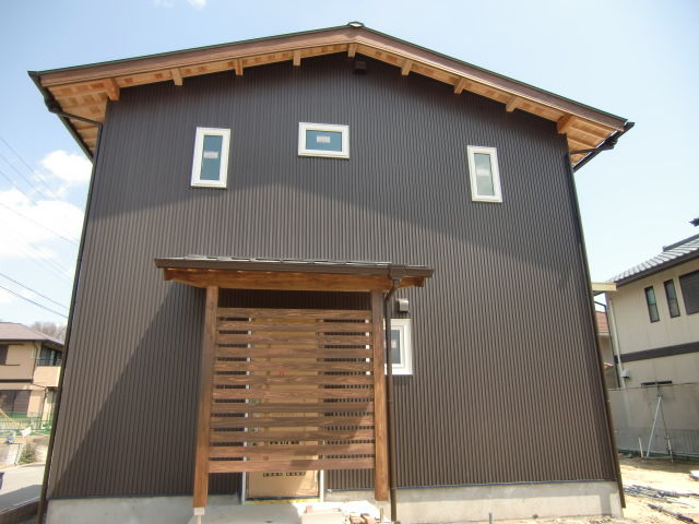 外壁が完成しました 亀山大工村田建築のブログ