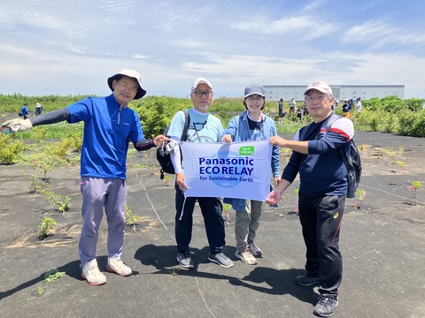 E9092CF4-CB37-4669-ABF0-2E4C940D86D8