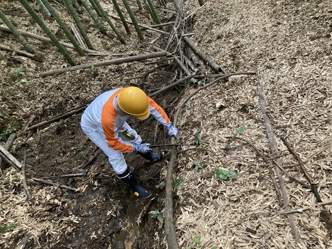 B02630E1-89C6-46C0-B751-FFA32B65FE04