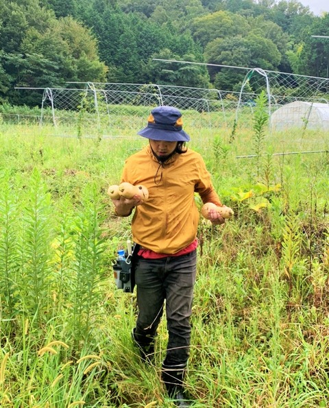 D551FD4B-6693-4467-98B3-CF2995D87048