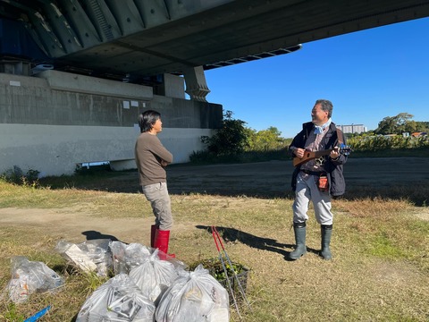 2e909ea6-dcf9-41f8-a692-4ca5bf171644