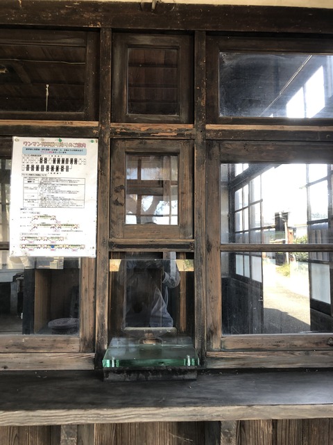 2B486B3B-8652-4270-9B98-937886E1D476