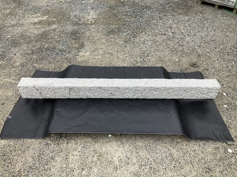 中国_縁石_全面ノミギリ_白_120_150_1800_01