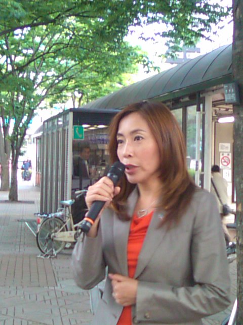 上田令子