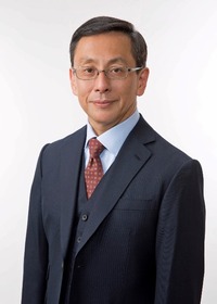 平井さんカラー写真