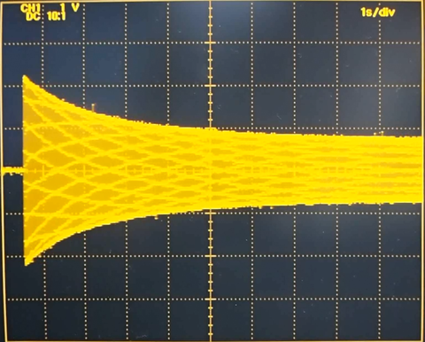 2015y08m10d_193300933