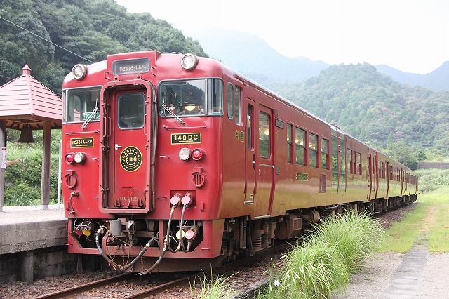 九州観光列車 2 いさぶろう しんぺい号 写メ鉄